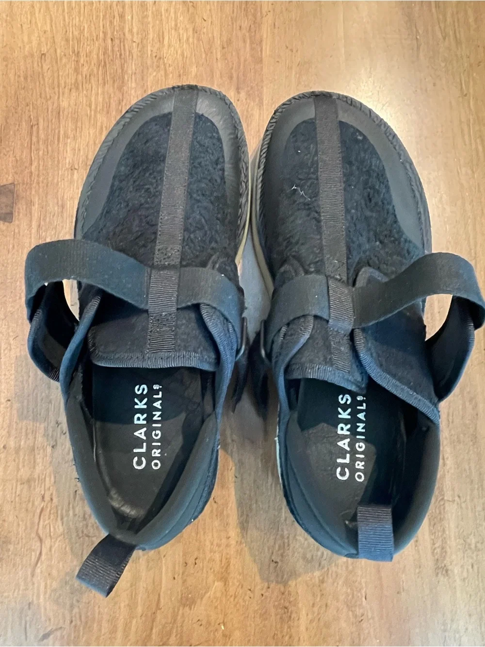 Size 9.5 Clarks Black Men's Slip-On Loafers with Hook-and-Loop Strap